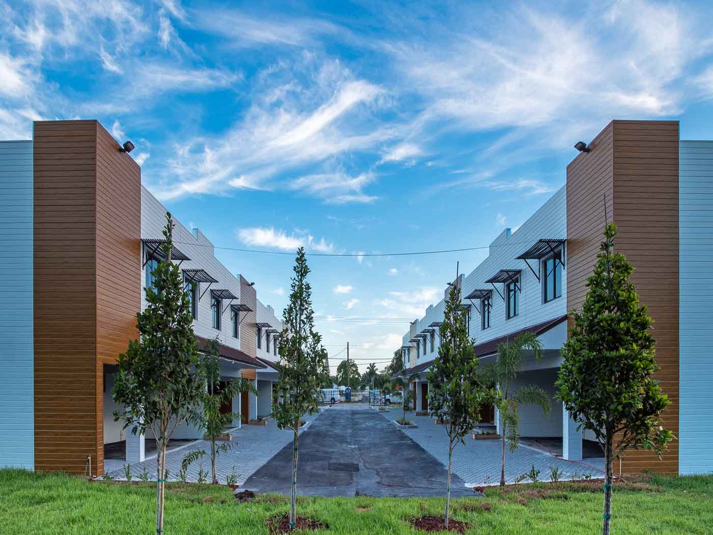 Affordable mortgage options for townhomes in florida city